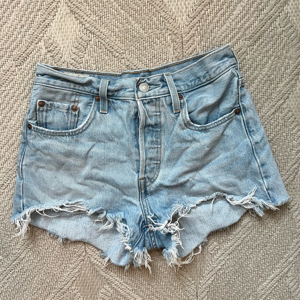Levi 501 Jean shorts